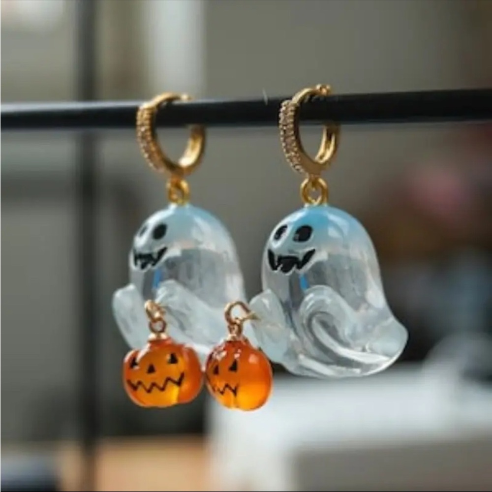 Ghost Pumpkin Huggie Earrings 👻🎃